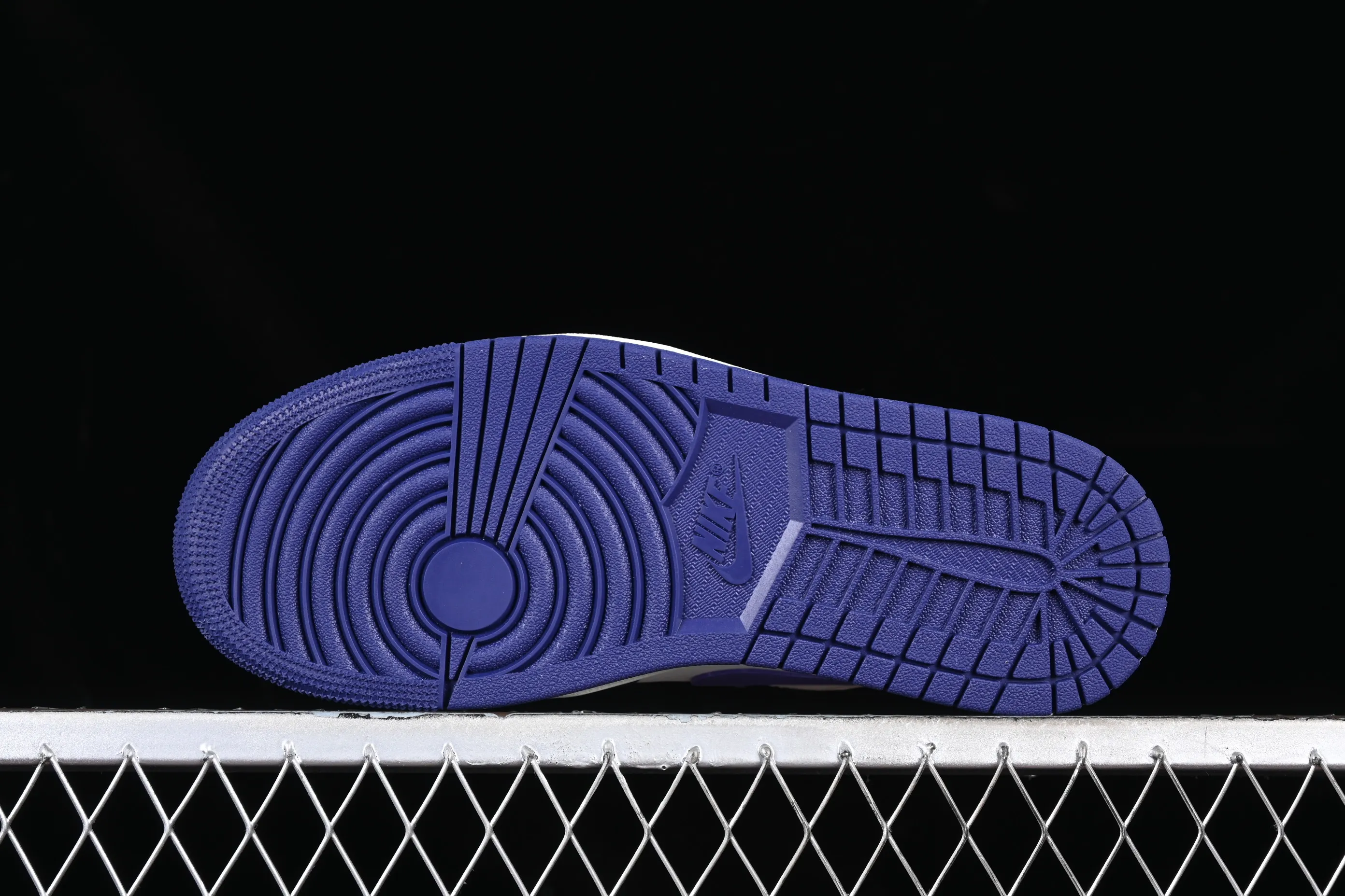 All categories Air Jordan Jordan series basketball shoes Air Jordan 1 Low G version pure original Air Jordan 1 Low AJ1 Joe 1 white and purple cultural low-top casual sneakers DC0774-502